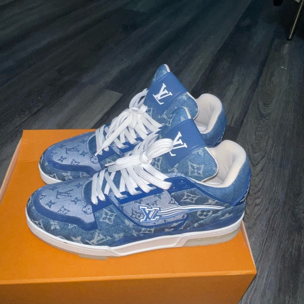 Lv jean style sneaker 700$ 🔥🔥